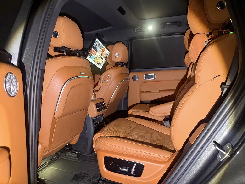 Li Auto Li L8 — миниатюра 9