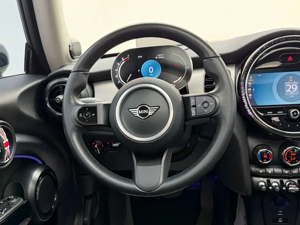 MINI Mini — миниатюра 14