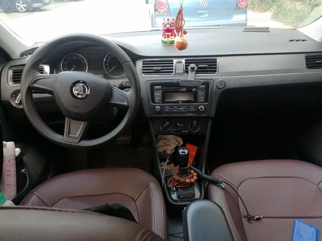 Skoda Rapid Spaceback — миниатюра 10
