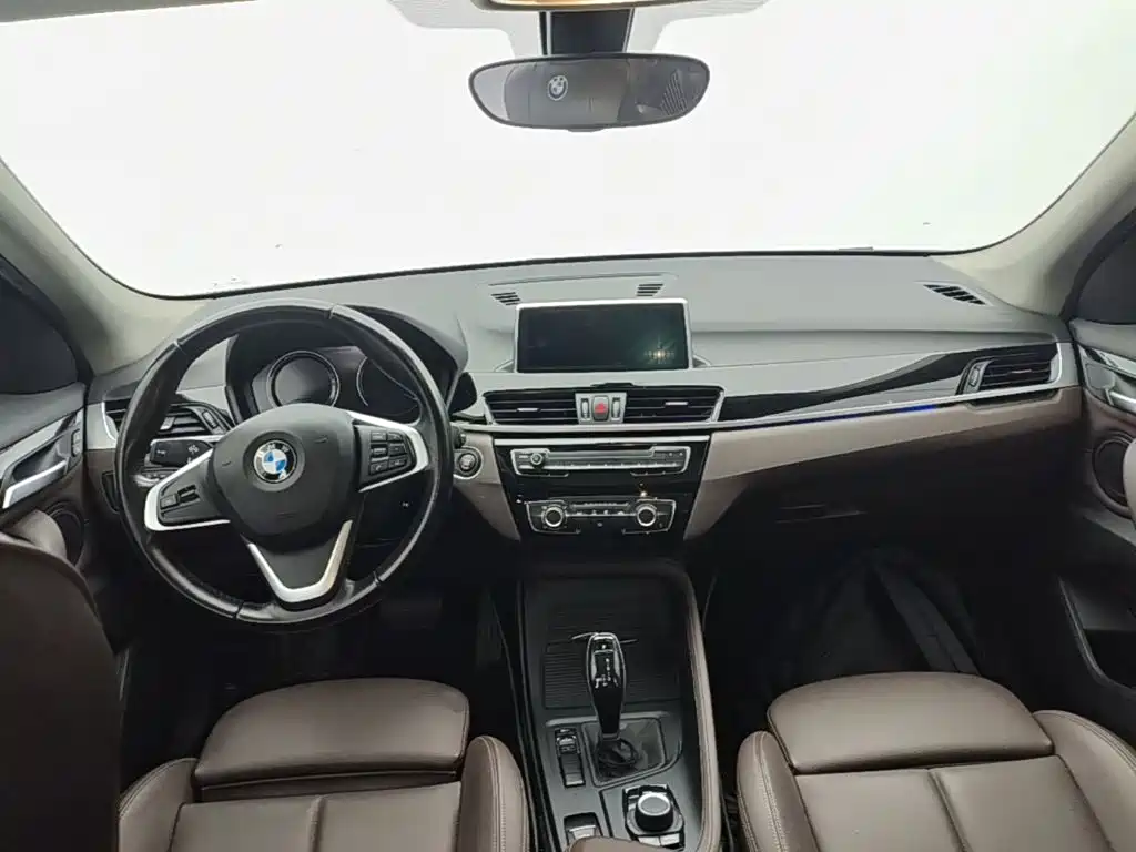BMW X1 — миниатюра 10