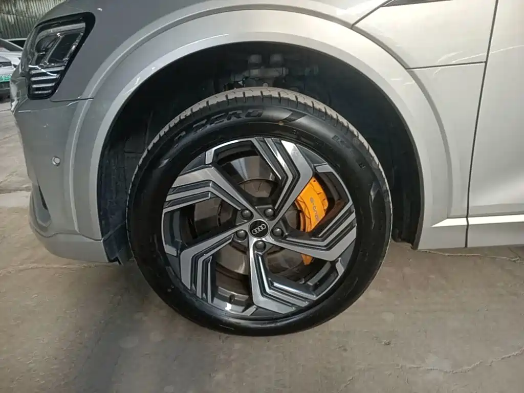 Audi e-tron — миниатюра 23