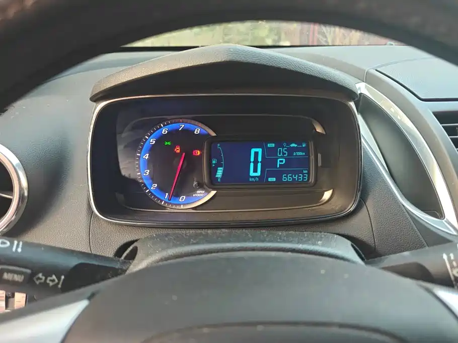 Chevrolet Trax — миниатюра 14