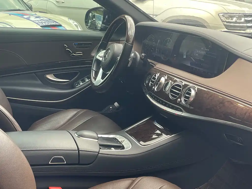 Mercedes-Benz S-Class — миниатюра 10