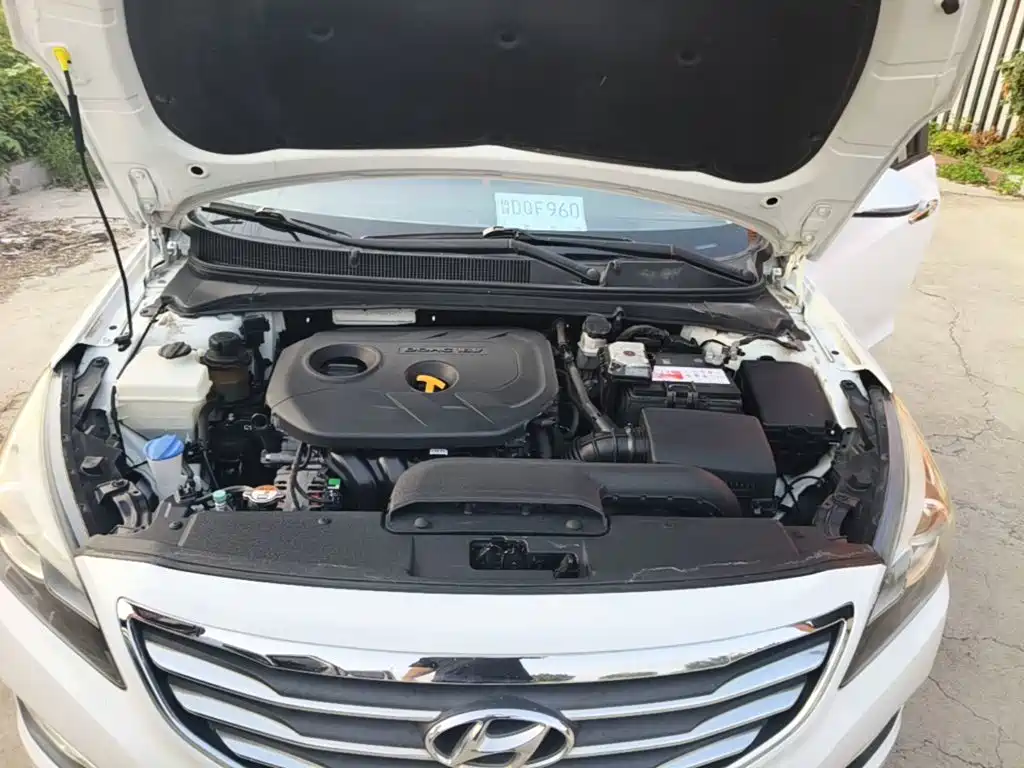 Hyundai Mistra — миниатюра 20