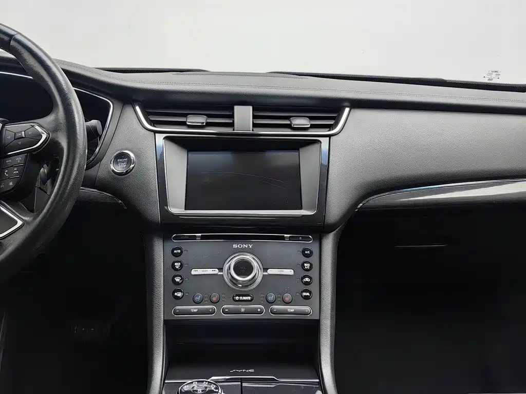 Ford Taurus — миниатюра 12