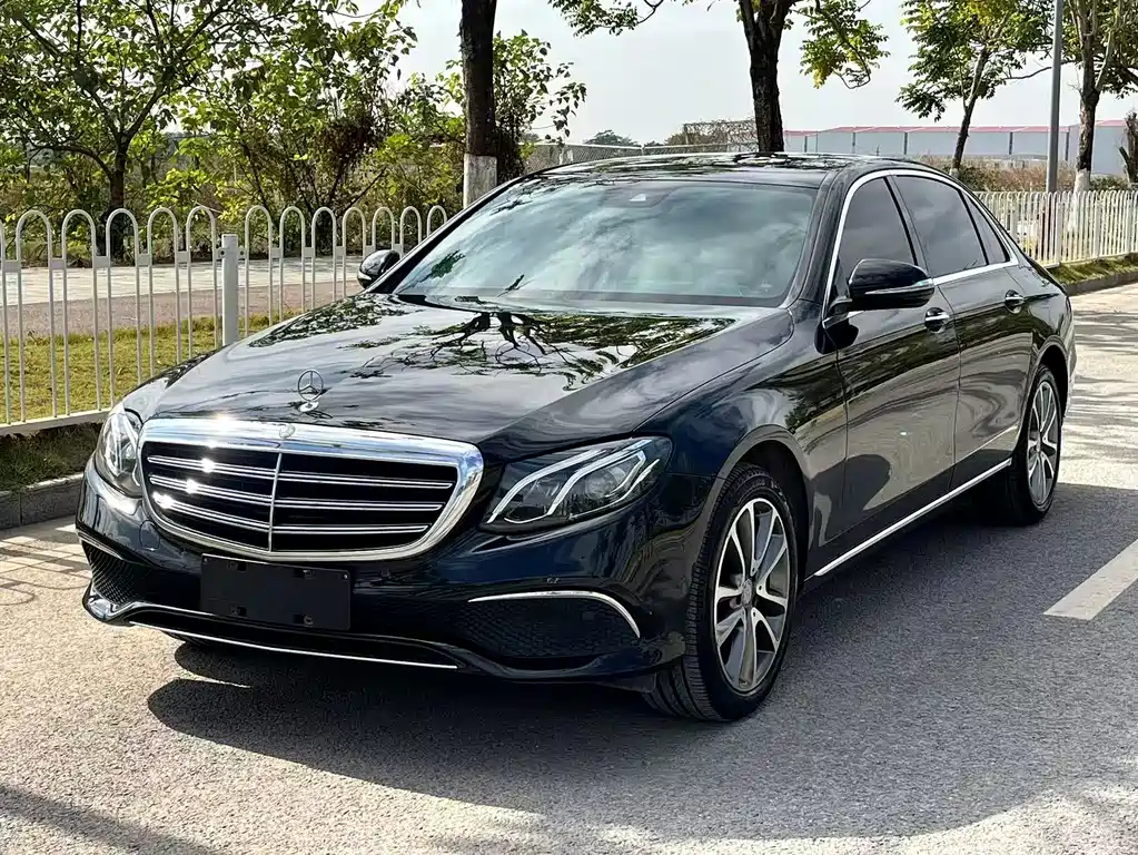 Mercedes-Benz E-Class 2016