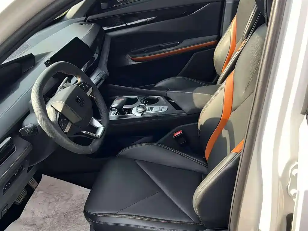 Changan UNI-V — миниатюра 7