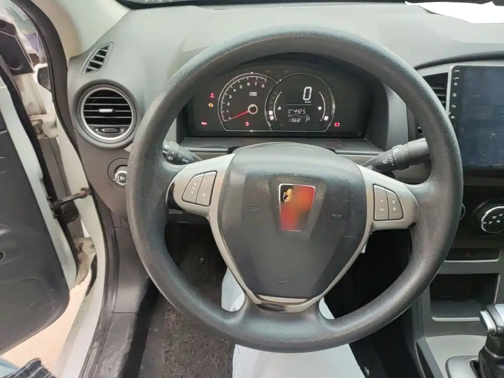 Roewe 350 — миниатюра 11