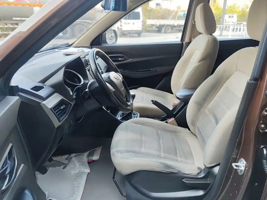 Wuling Hongguang — миниатюра 15