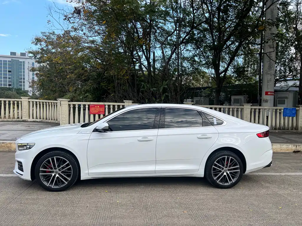 GEELY AUTOMOBILE XINGRUI