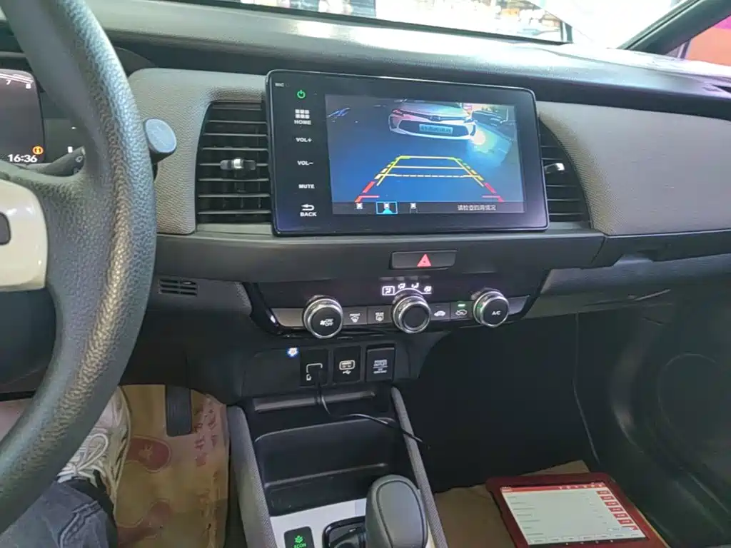Honda Life — миниатюра 13