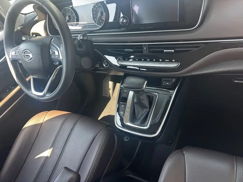 GAC Motor Trumpchi M6 — миниатюра 11