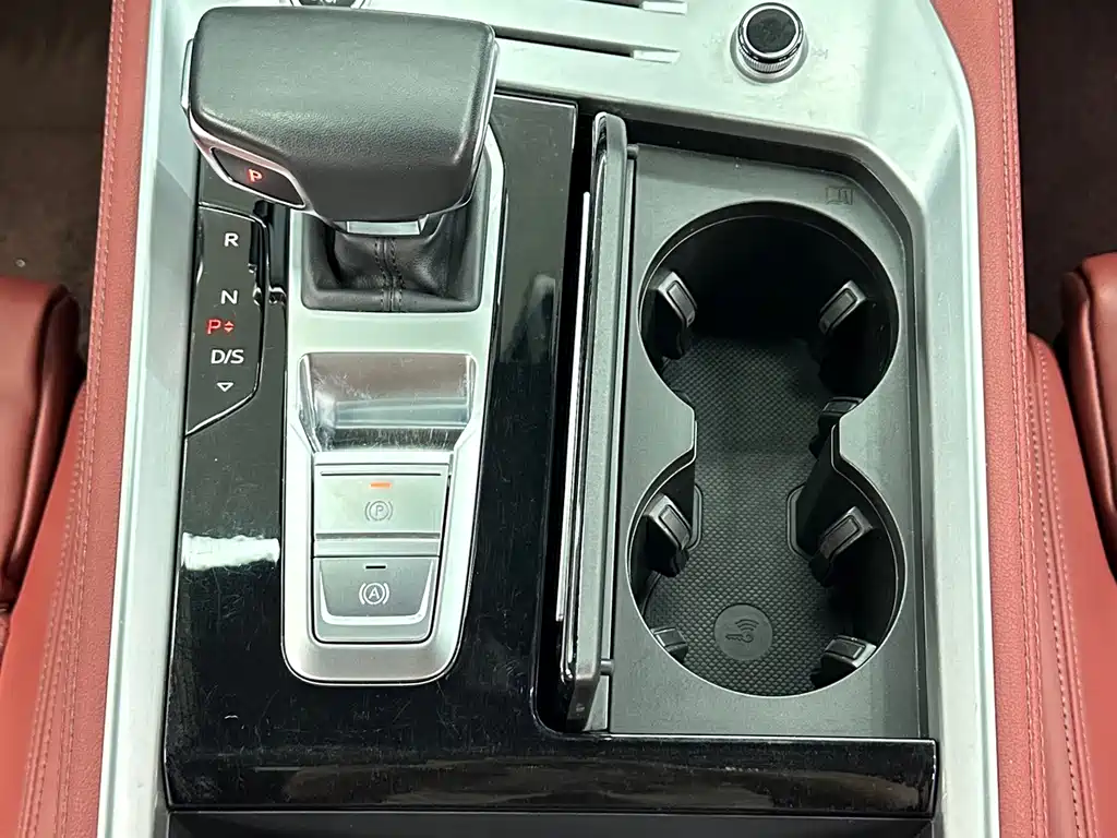 Audi Q6 — миниатюра 17