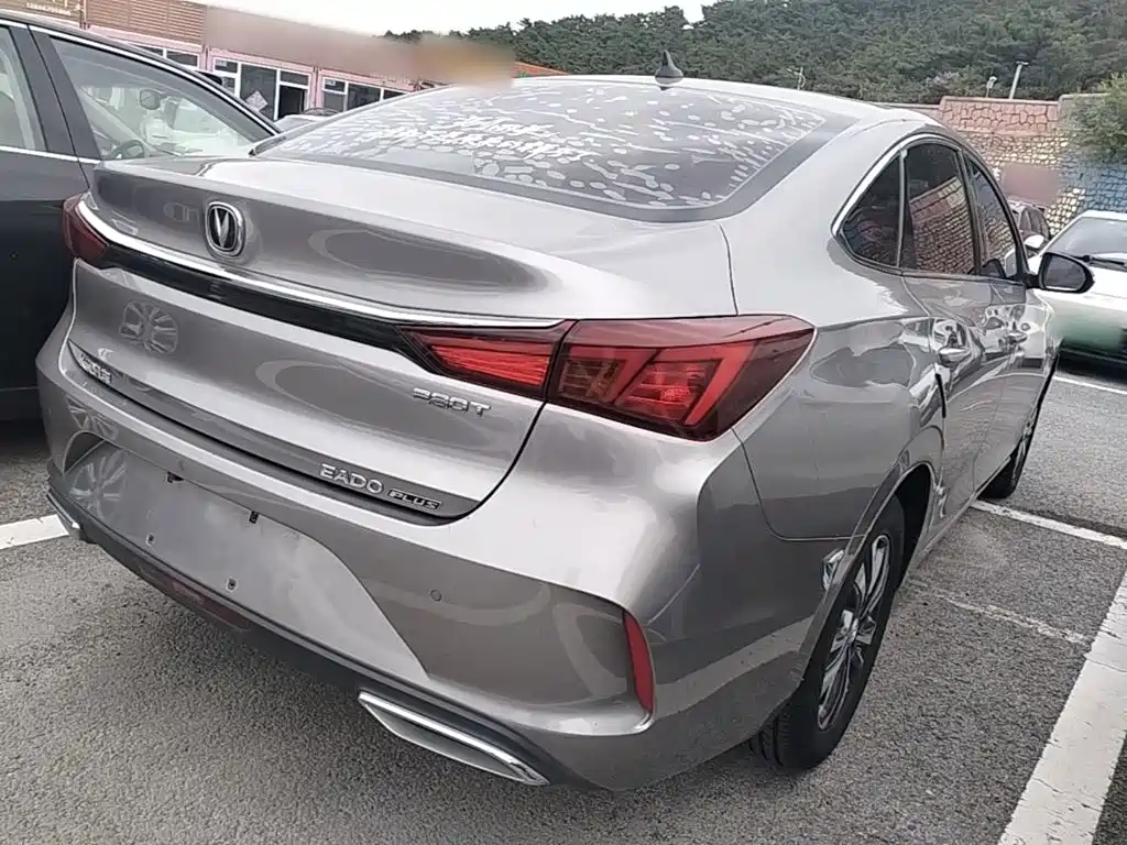 Changan Eado — миниатюра 7
