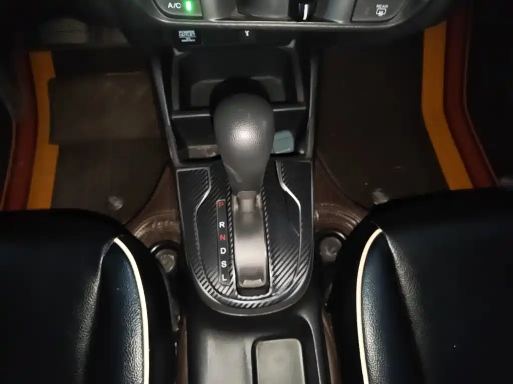 Honda Fit — миниатюра 14