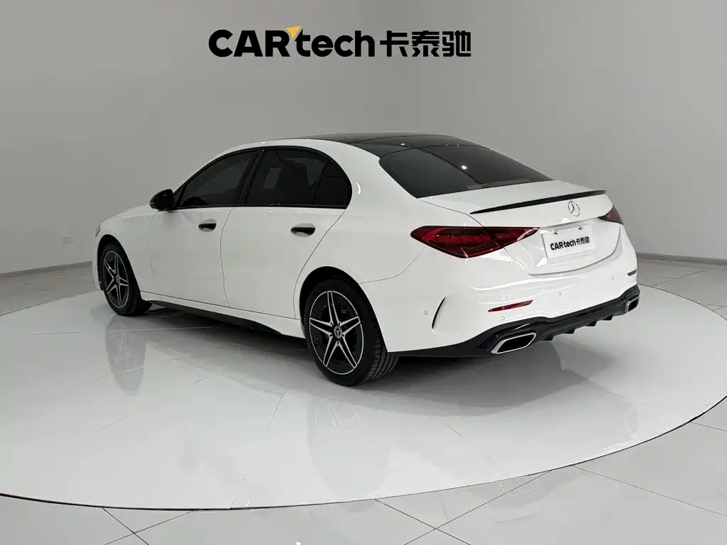 Mercedes-Benz C-Class — миниатюра 7