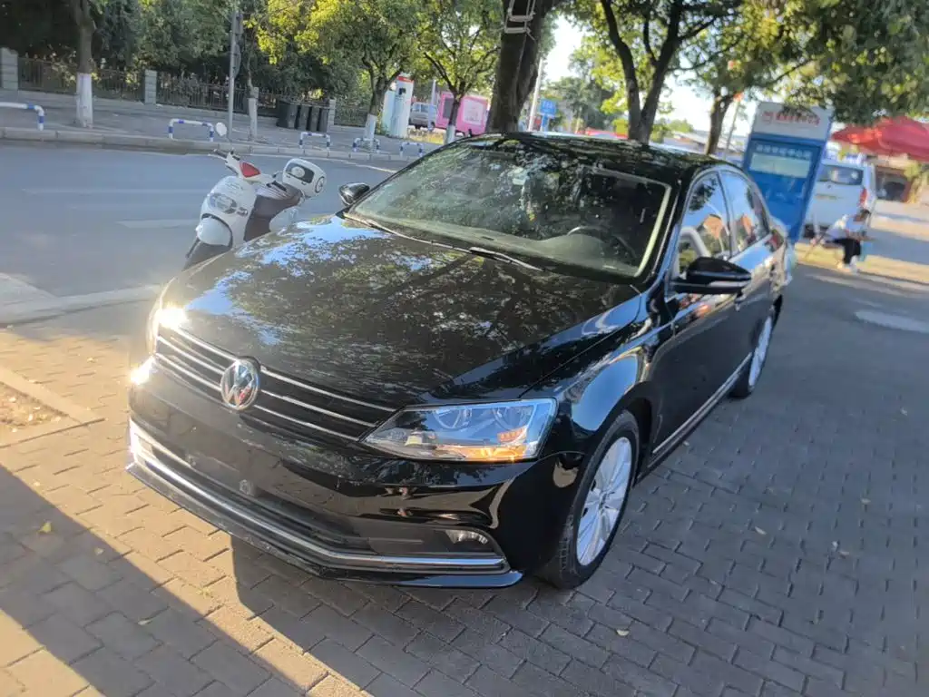 Volkswagen Sagitar — миниатюра 2