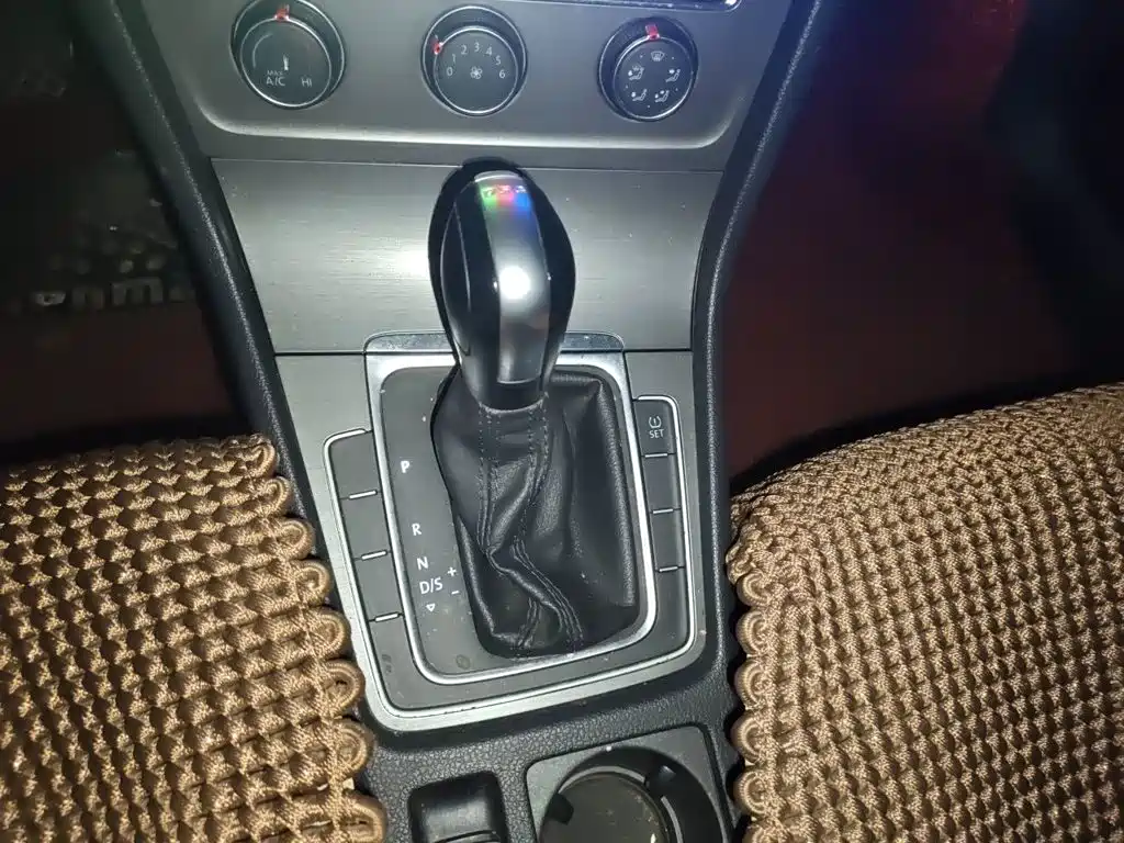 Volkswagen Golf — миниатюра 15