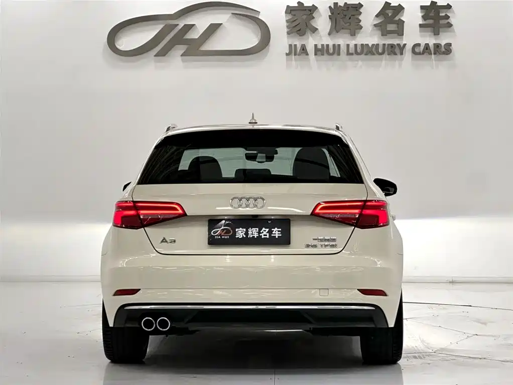 Audi A3 2018 30 Sportback 35 TFSI
