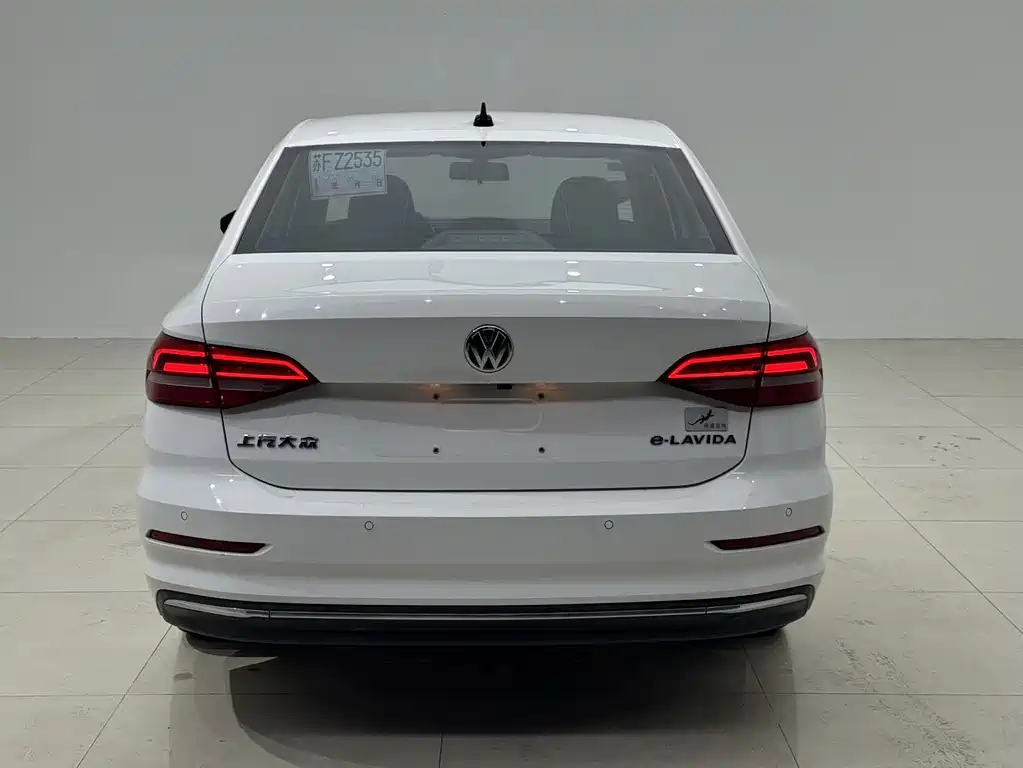 Volkswagen Lavida Pure Electric — миниатюра 5