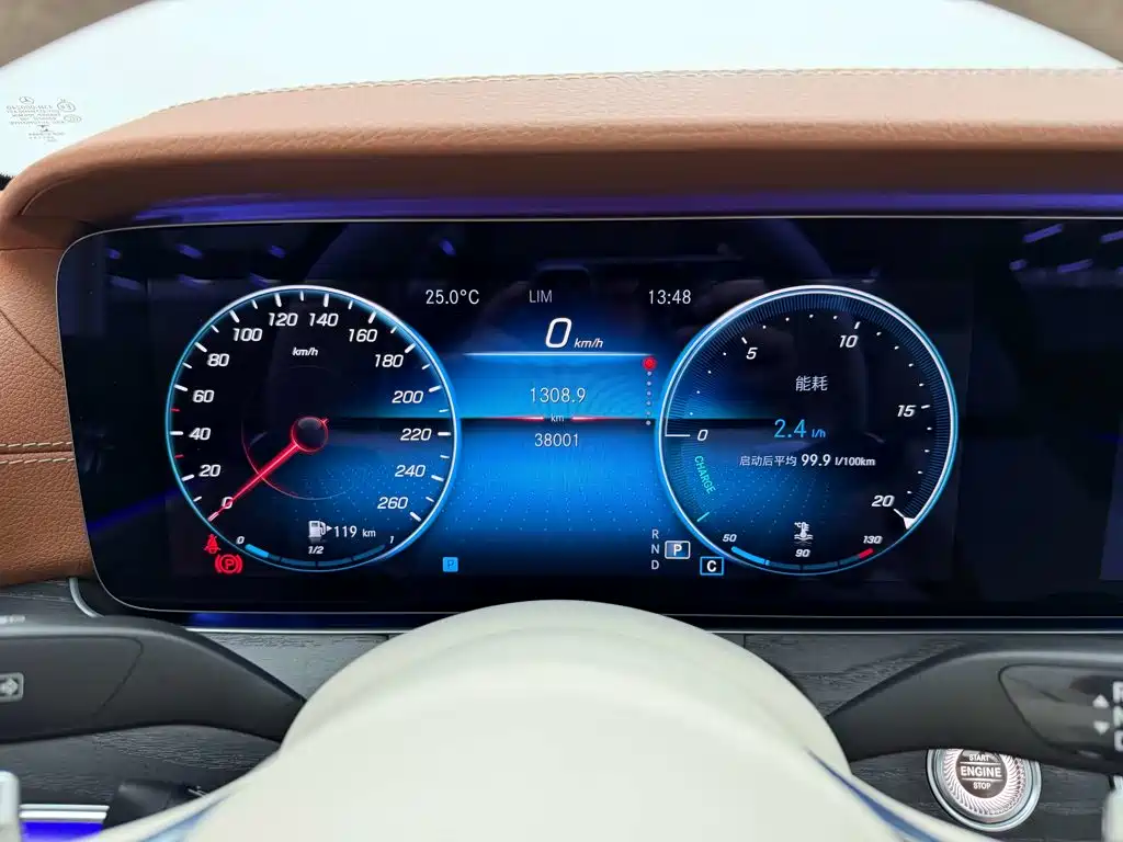 Mercedes-Benz E-Class — миниатюра 15