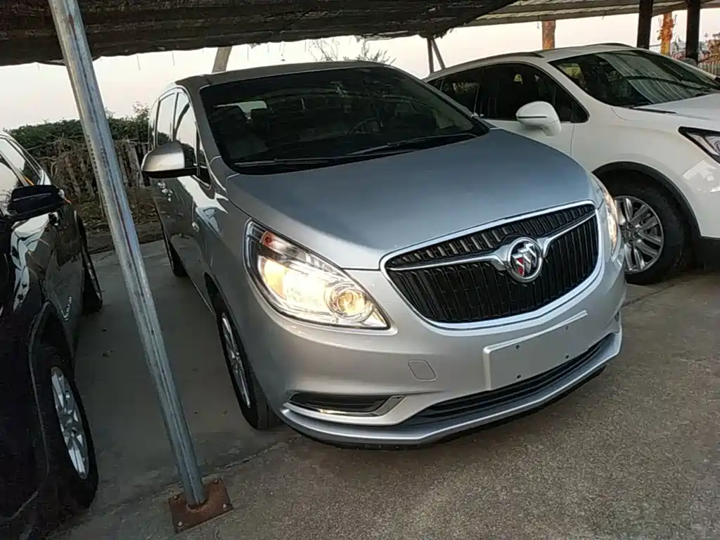 Buick GL8 — миниатюра 4
