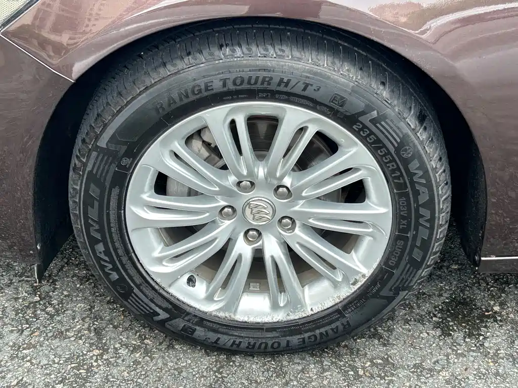 Buick LaCrosse — миниатюра 3