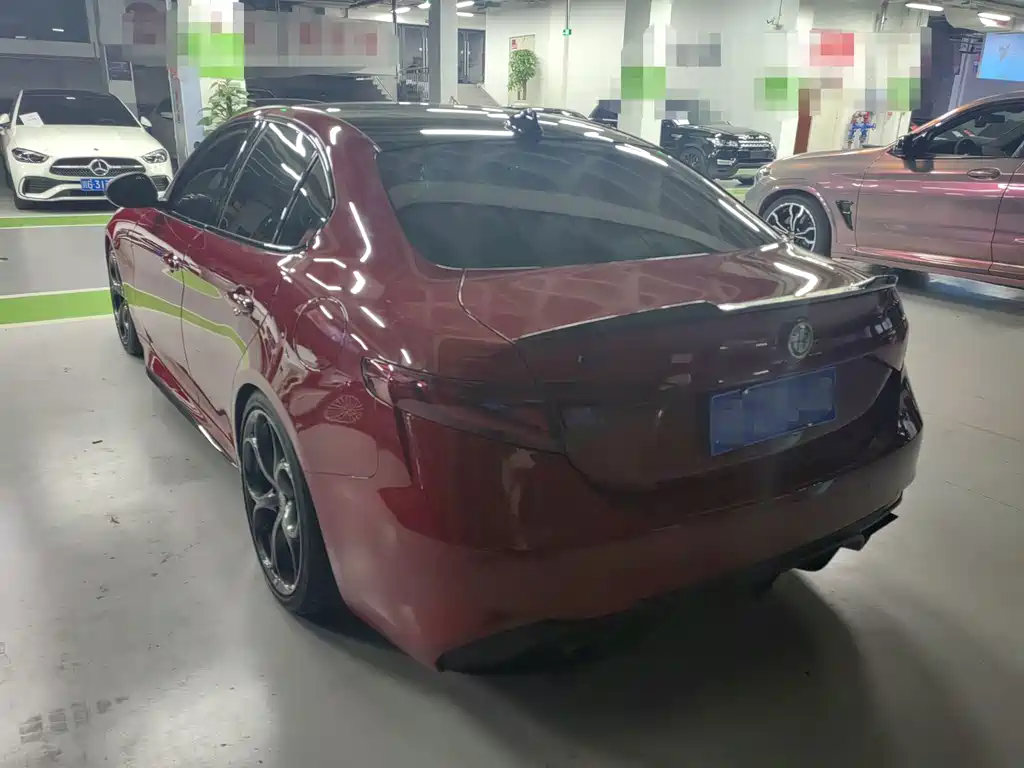 Alfa Romeo Giulia — миниатюра 7
