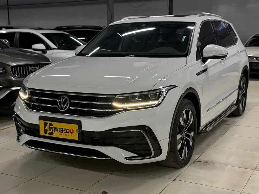 Volkswagen Tiguan L 2023