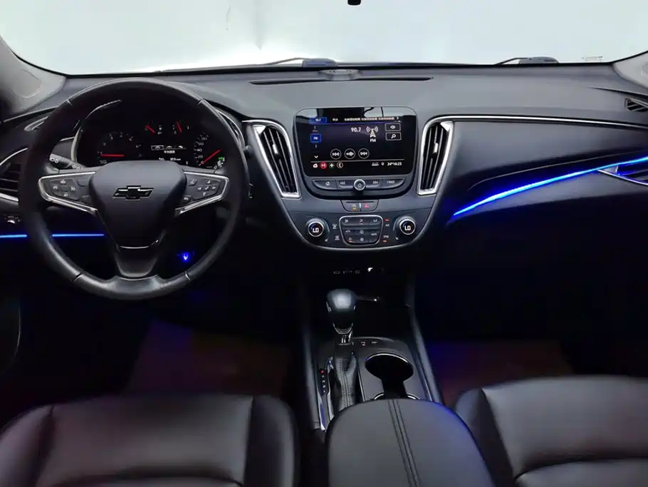 Chevrolet Malibu XL — миниатюра 12