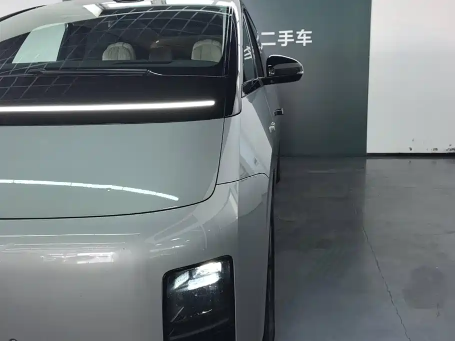 Li Auto Li MEGA — миниатюра 5