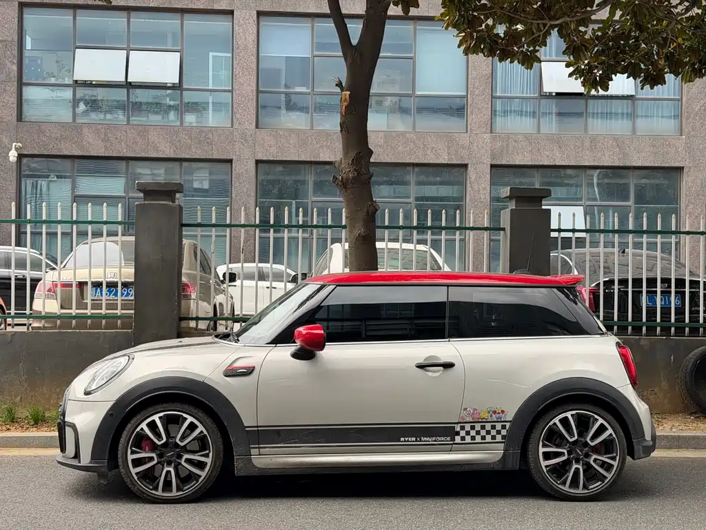 MINI Mini JCW — миниатюра 3