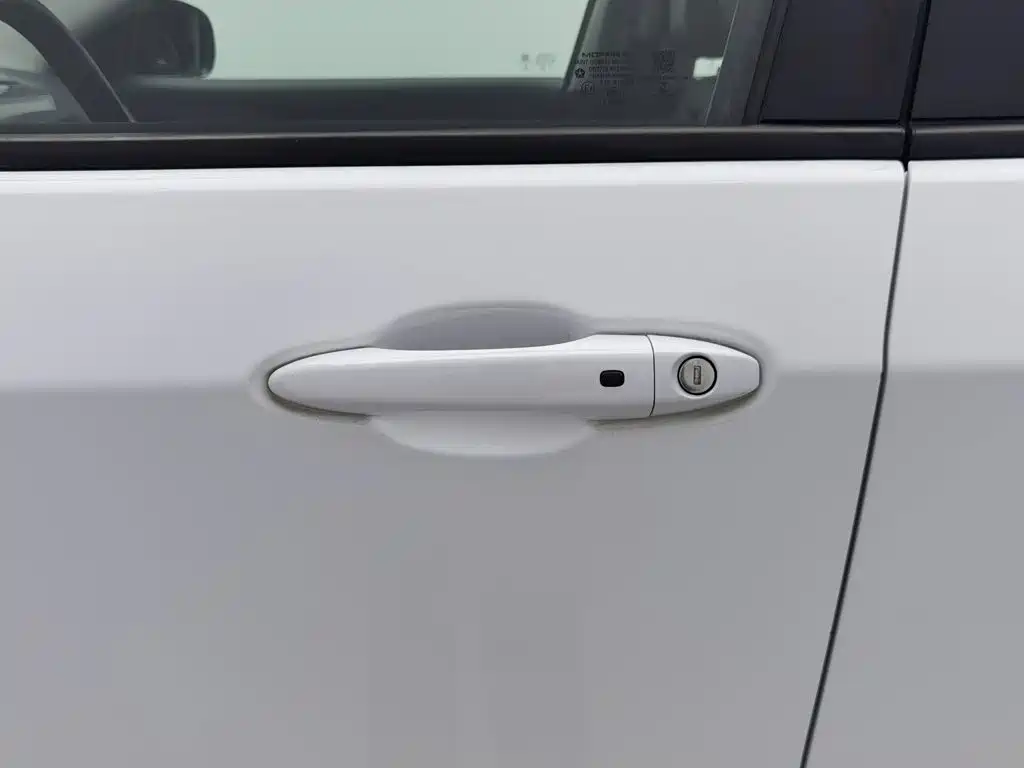 Jeep Compass — миниатюра 18