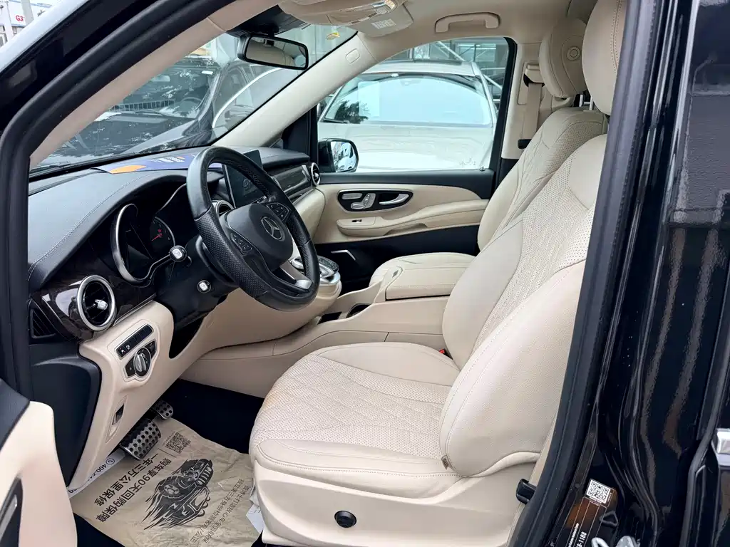 Mercedes-Benz V-Class — миниатюра 5