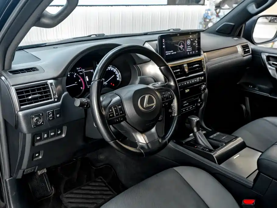 Lexus GX — миниатюра 21