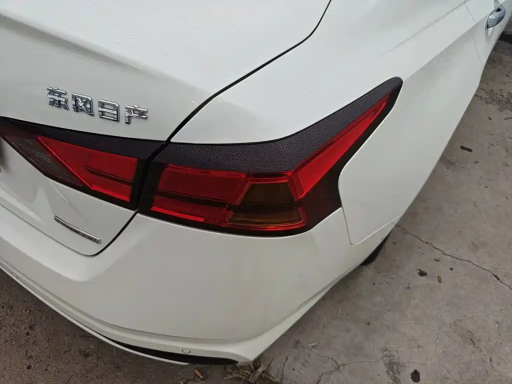 Nissan Teana — миниатюра 8