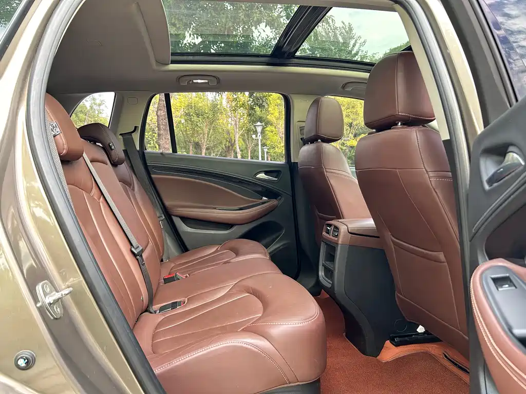 Buick Envision Plus — миниатюра 7