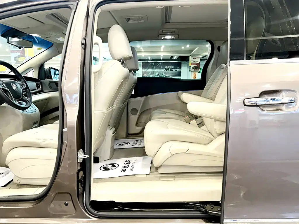 Buick GL8 2014 3.0L GT Luxury