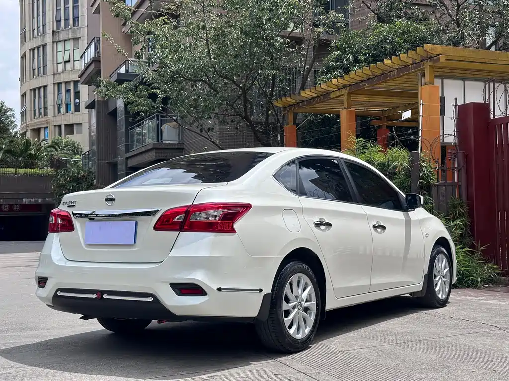 Nissan Sylphy — миниатюра 16
