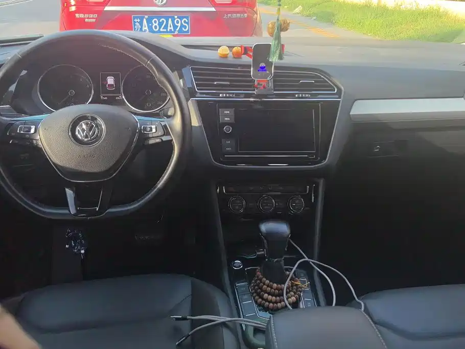Volkswagen Tiguan L — миниатюра 12