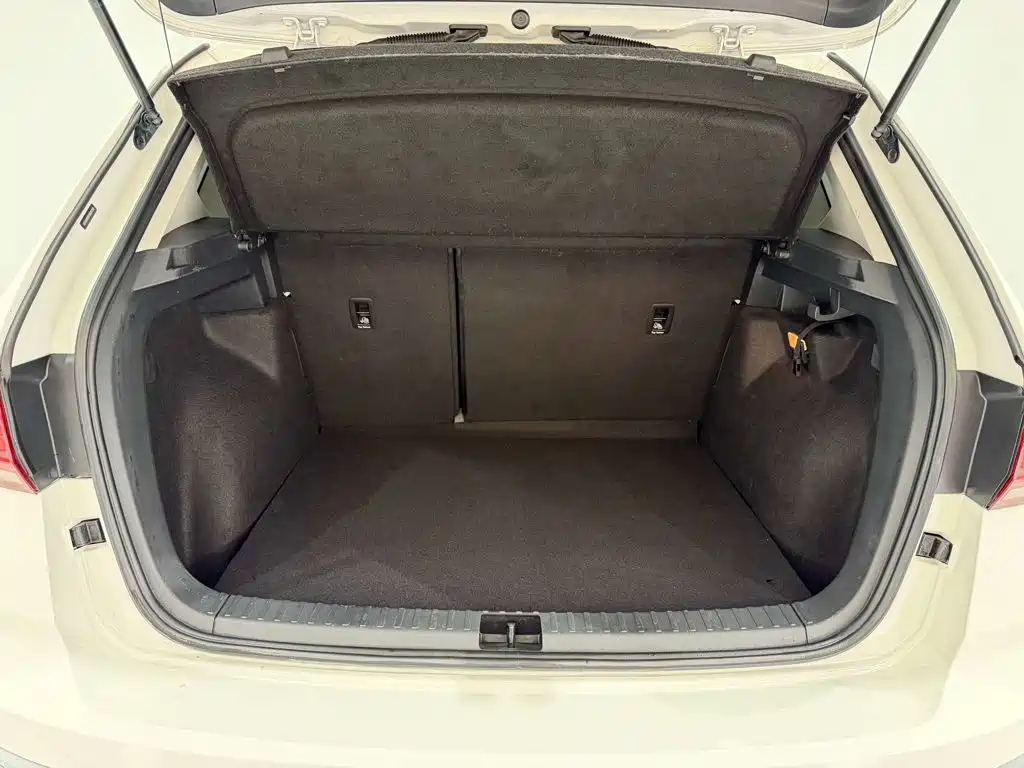 Volkswagen Tharu — миниатюра 27