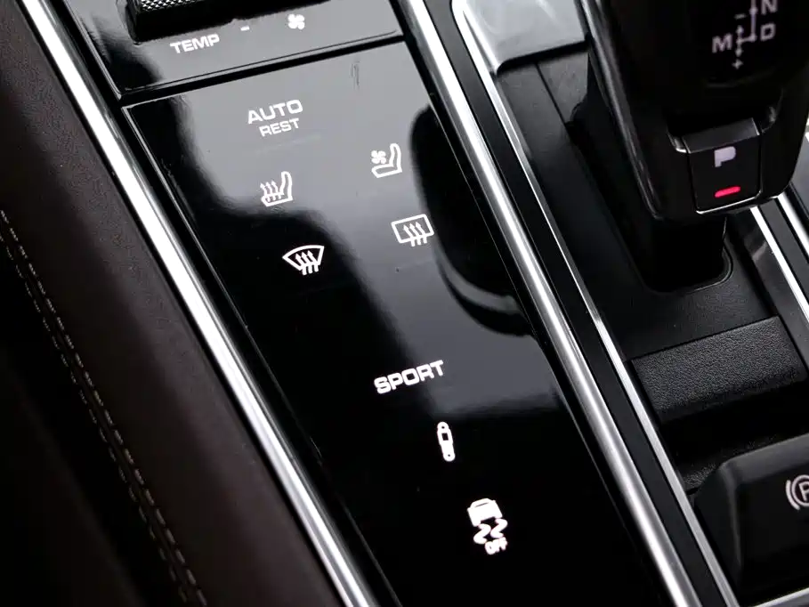 Porsche Panamera — миниатюра 10