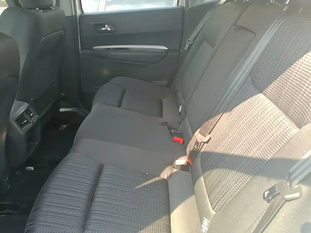 Peugeot 3008 — миниатюра 17