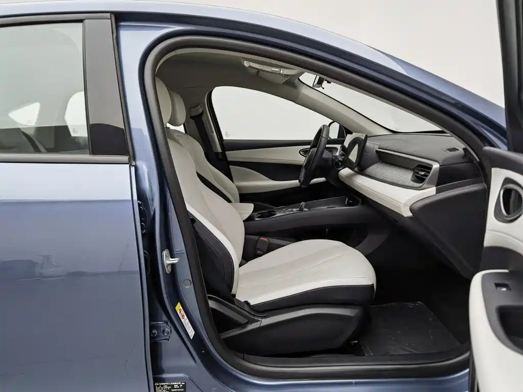 BYD Seal 05 DM-i — миниатюра 23