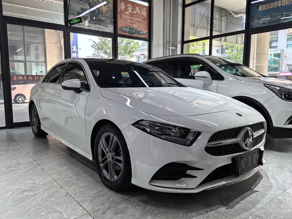 Mercedes-Benz A-Class — миниатюра 3