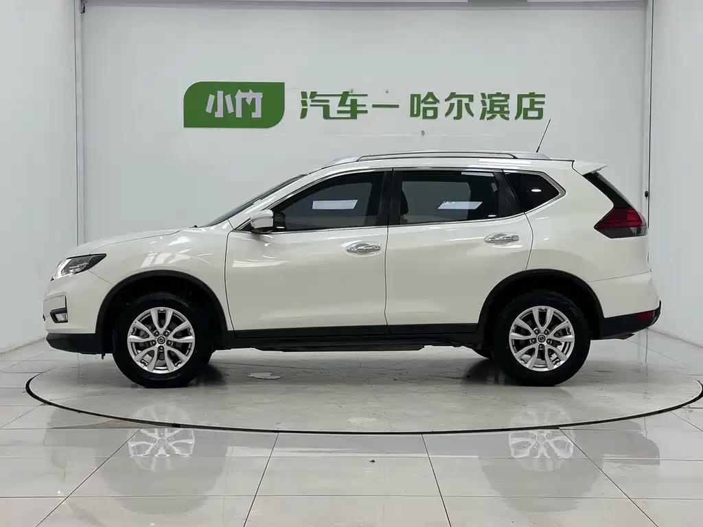 Nissan X-Trail — миниатюра 5