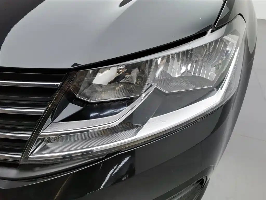 Volkswagen Lavida 2017 1.6L MT