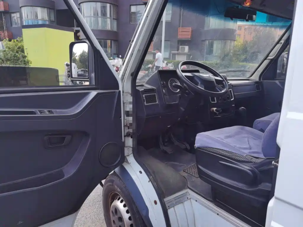 IVECO Daily — миниатюра 17