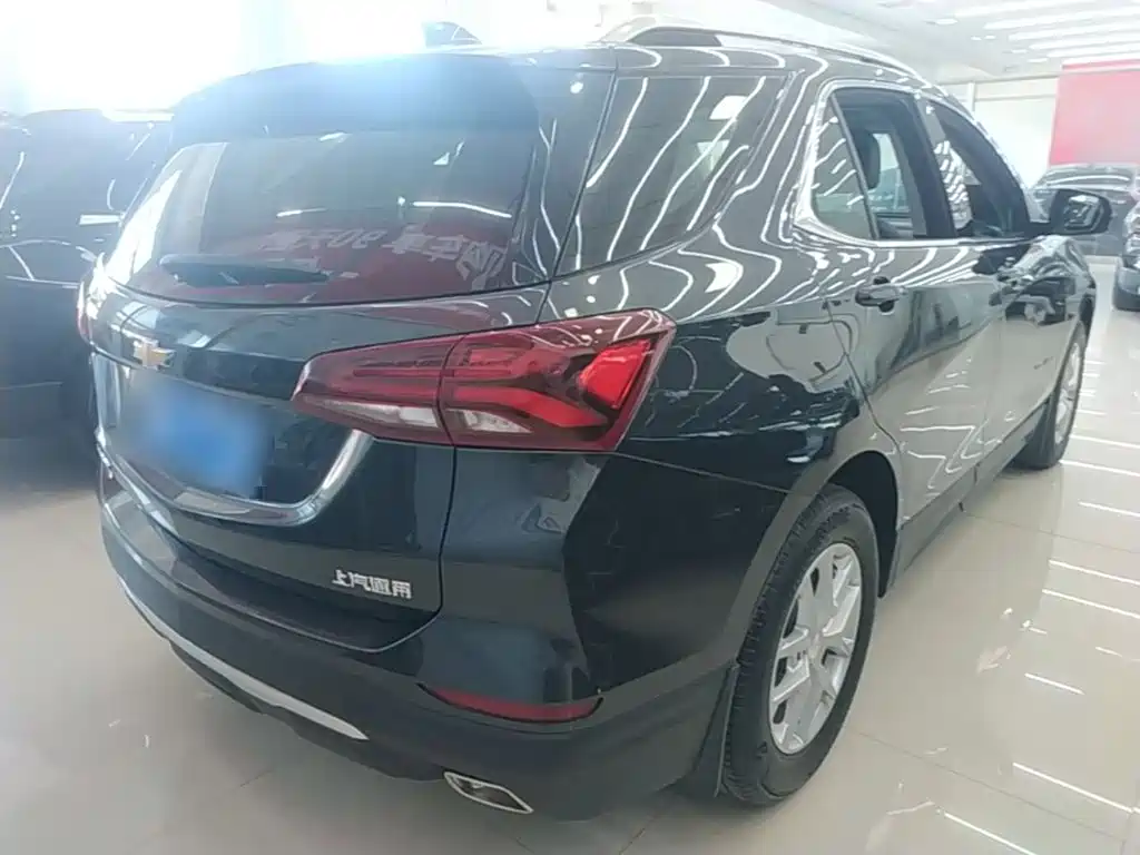Chevrolet Equinox — миниатюра 7
