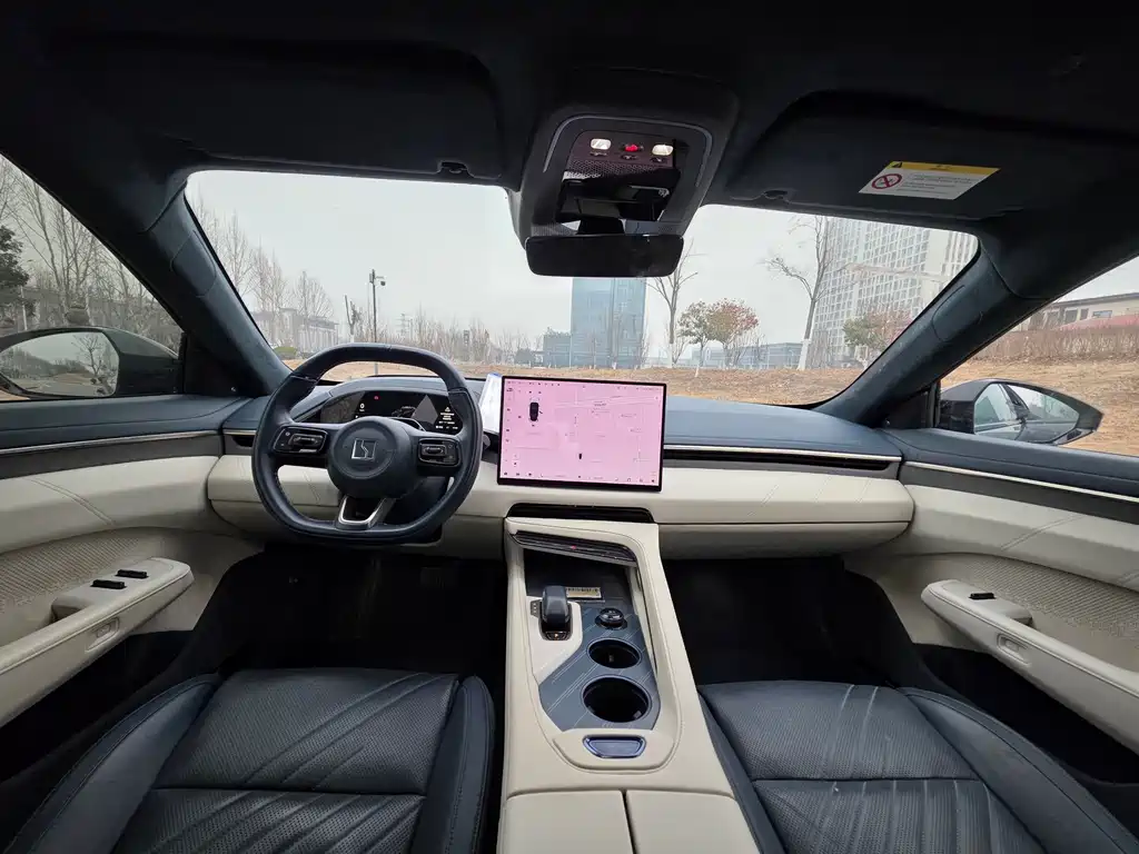 ZEEKR EXTREME KRYPTON 001